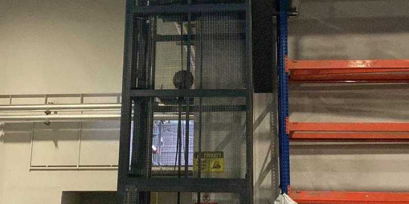 Ravago Petrokimya Hidrolik Kolonlu Yük Platformu (1500 kg) 