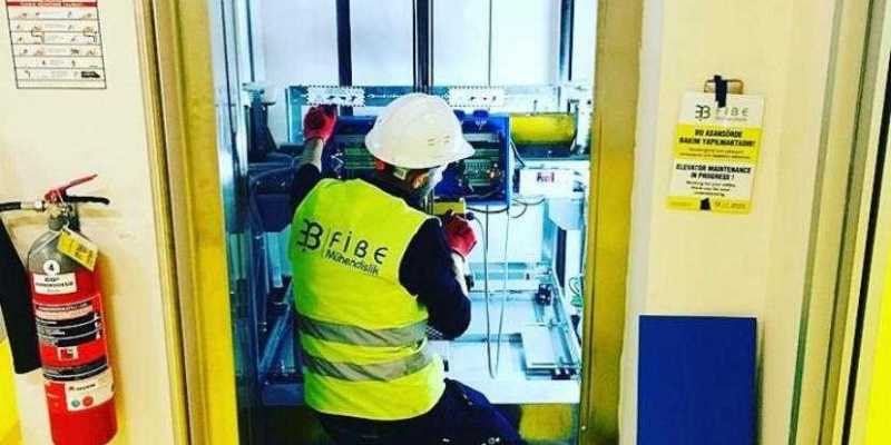 Ravago Petrokimya Hidrolik Kolonlu Yük Platformu (1500 kg) 